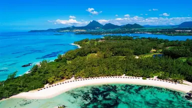 The Bay Club at Anahita
