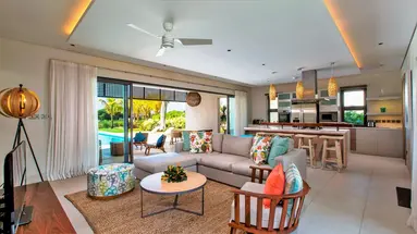 The Bay Club at Anahita