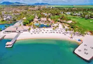 The Bay Club at Anahita