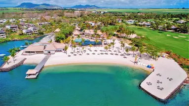 The Bay Club at Anahita