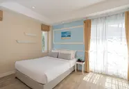 The Beach Boutique House