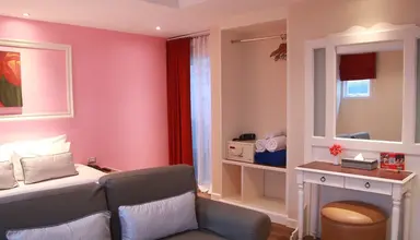 The Beach Boutique House