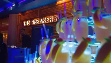 The Breakers Diving & Surfing Lodge
