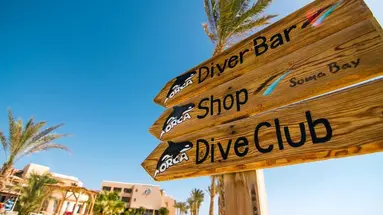 The Breakers Diving & Surfing Lodge