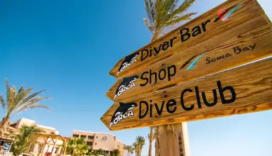 The Breakers Diving & Surfing Lodge