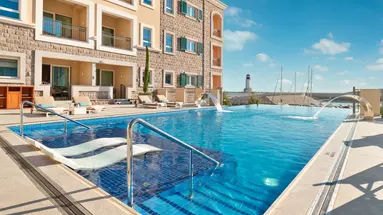 The Chedi Lustica Bay