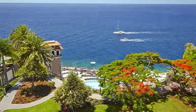 The Cliff Bay