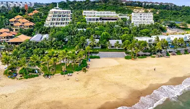 The Cliff Resort & Residence