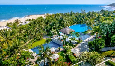 The Cliff Resort & Residence