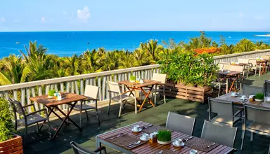The Cliff Resort & Residence