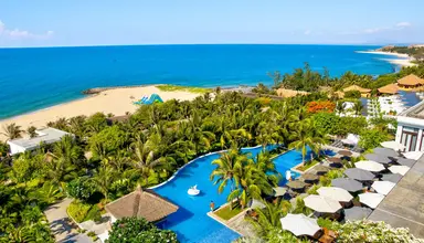 The Cliff Resort & Residence