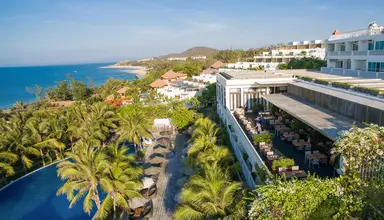The Cliff Resort & Residence