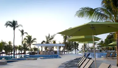 The Fives Beach Hotel & Residences