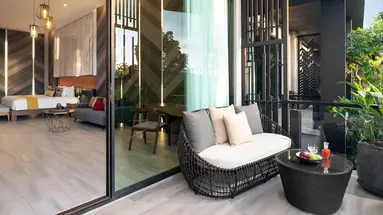 The Gems Mining Pool Villas