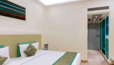 The Golden Crown Colva
