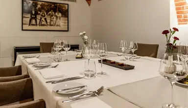 The Granary La Suite