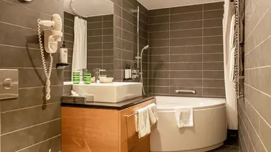 The Granary La Suite