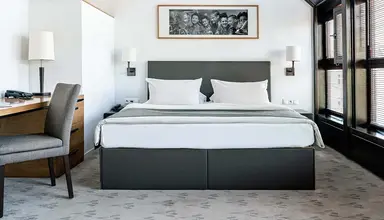 The Granary La Suite