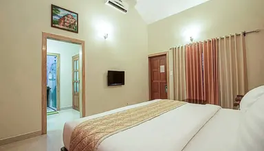 The Grand Leoney Resort