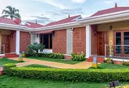 The Grand Leoney Resort