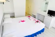 The Hello (ex Seray Class)