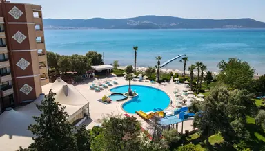 The Holiday Resort