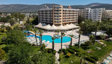 The Holiday Resort
