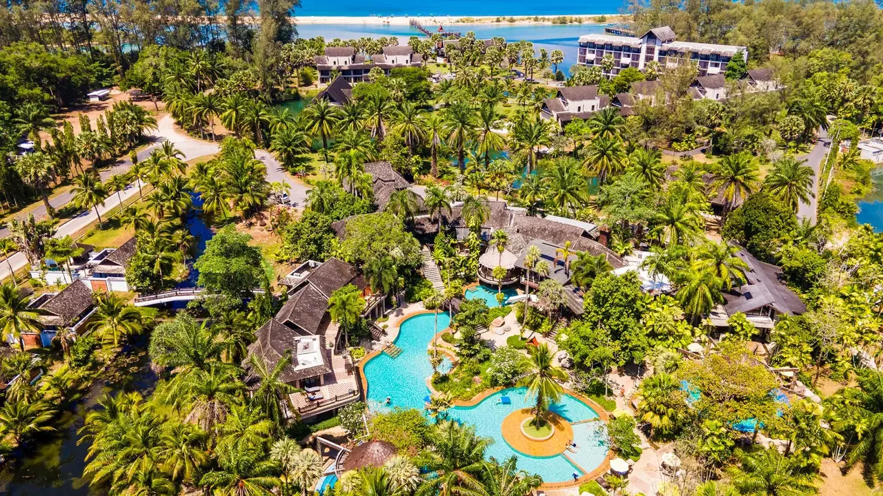 The Hotspring Beach Resort & Spa