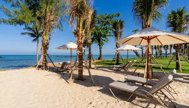 The Little Shore Khao Lak by Katathani