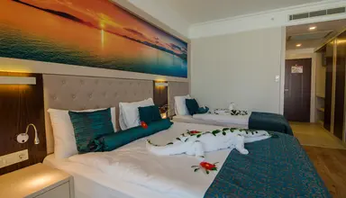 The Lumos Deluxe Resort & Spa