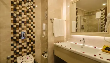 The Lumos Deluxe Resort & Spa