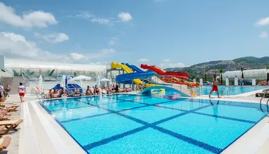 The Lumos Deluxe Resort & Spa