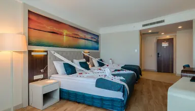 The Lumos Deluxe Resort & Spa