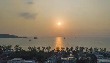 The Lunar Patong