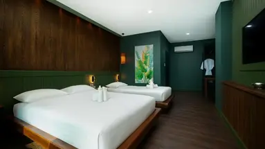 The Natural Resort