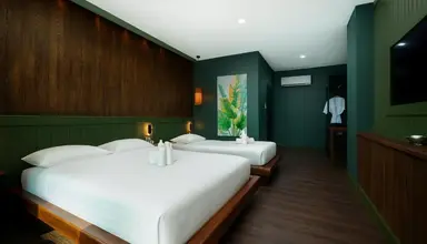 The Natural Resort