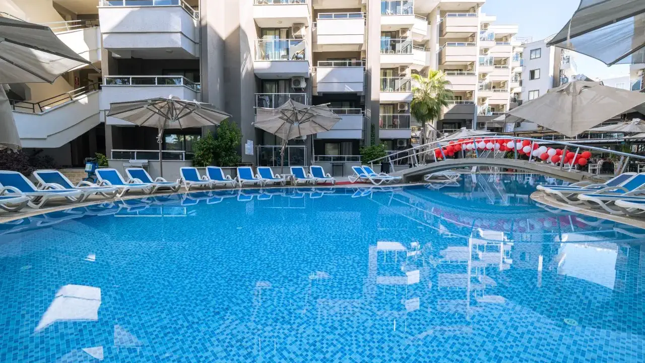 The Nora Hotels Family Club 