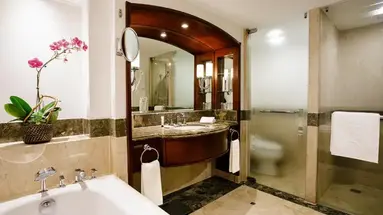 The Peninsula Manila