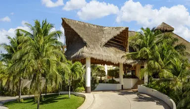 The Reef Coco Beach