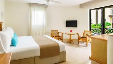 The Reef Playacar Resort & Spa