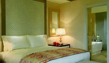 The Ritz Carlton Abu Dhabi Grand Canal
