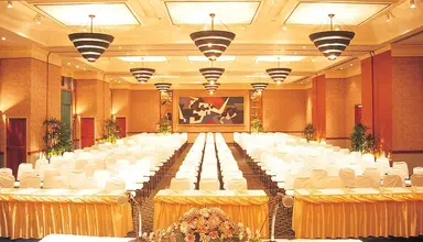 The Royal Paradise