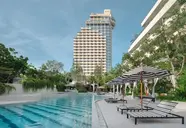 The Royal Paradise