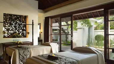 The Royal Santrian Luxury Beach Villas