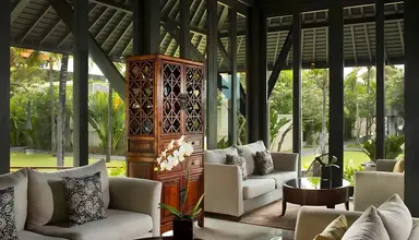 The Royal Santrian Luxury Beach Villas