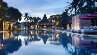 The Royal Santrian Luxury Beach Villas