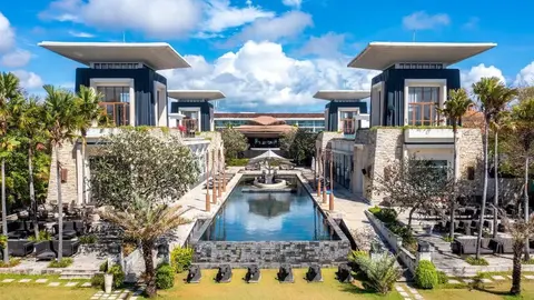 Hotel The Sakala Resort