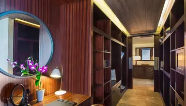 The St. Regis Le Morne Resort