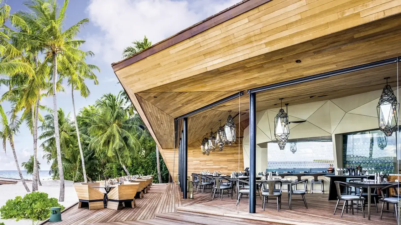 The St. Regis Maldives Vommuli Resort