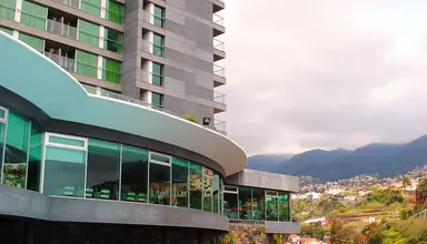 The Views Baia